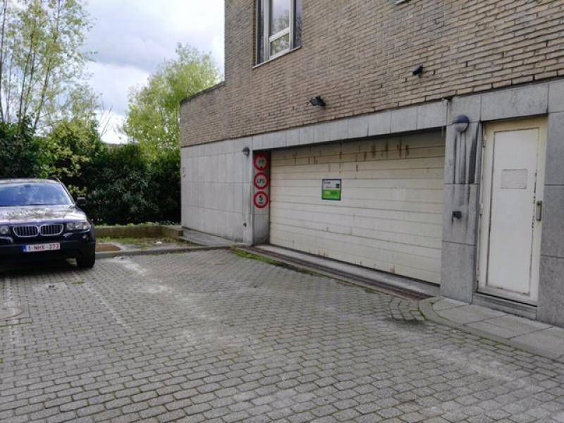 Parking / garage à louer à Auderghem 1160 140.00€  chambres m² - annonce 158