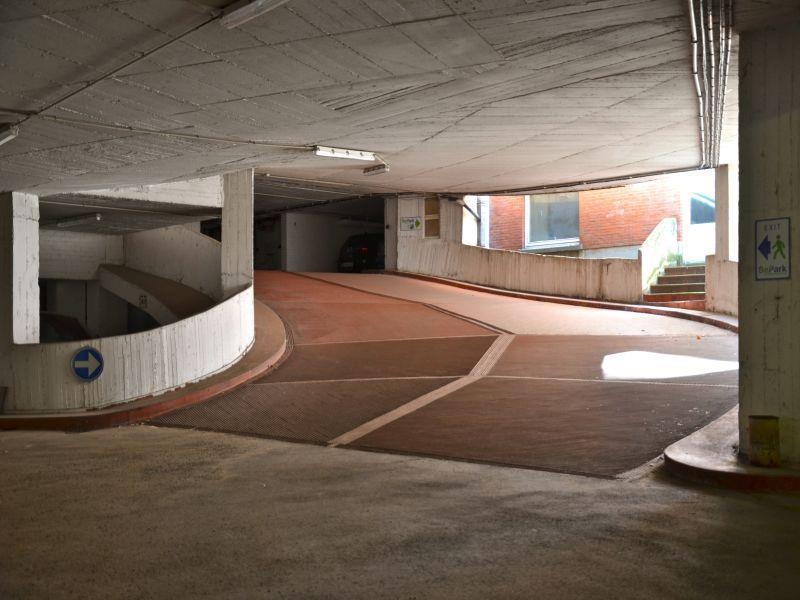 Parking / garage à louer à Saint-Josse-ten-Noode 1210 104.00€  chambres m² - annonce 1481