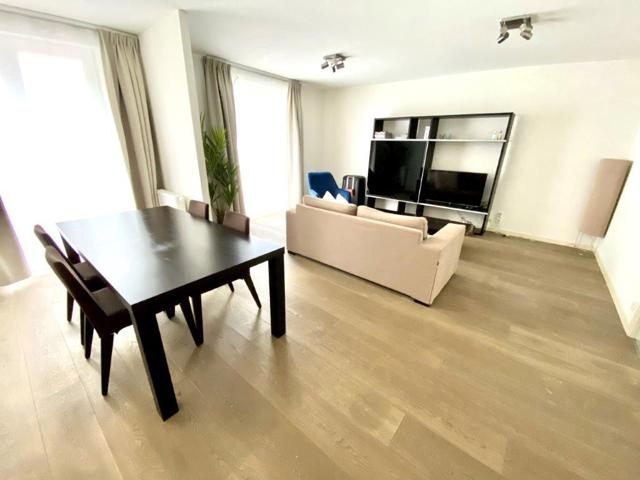 Appartement te  in Elsene 1050 400000.00€ 1 slaapkamers m² - Zoekertje 3097