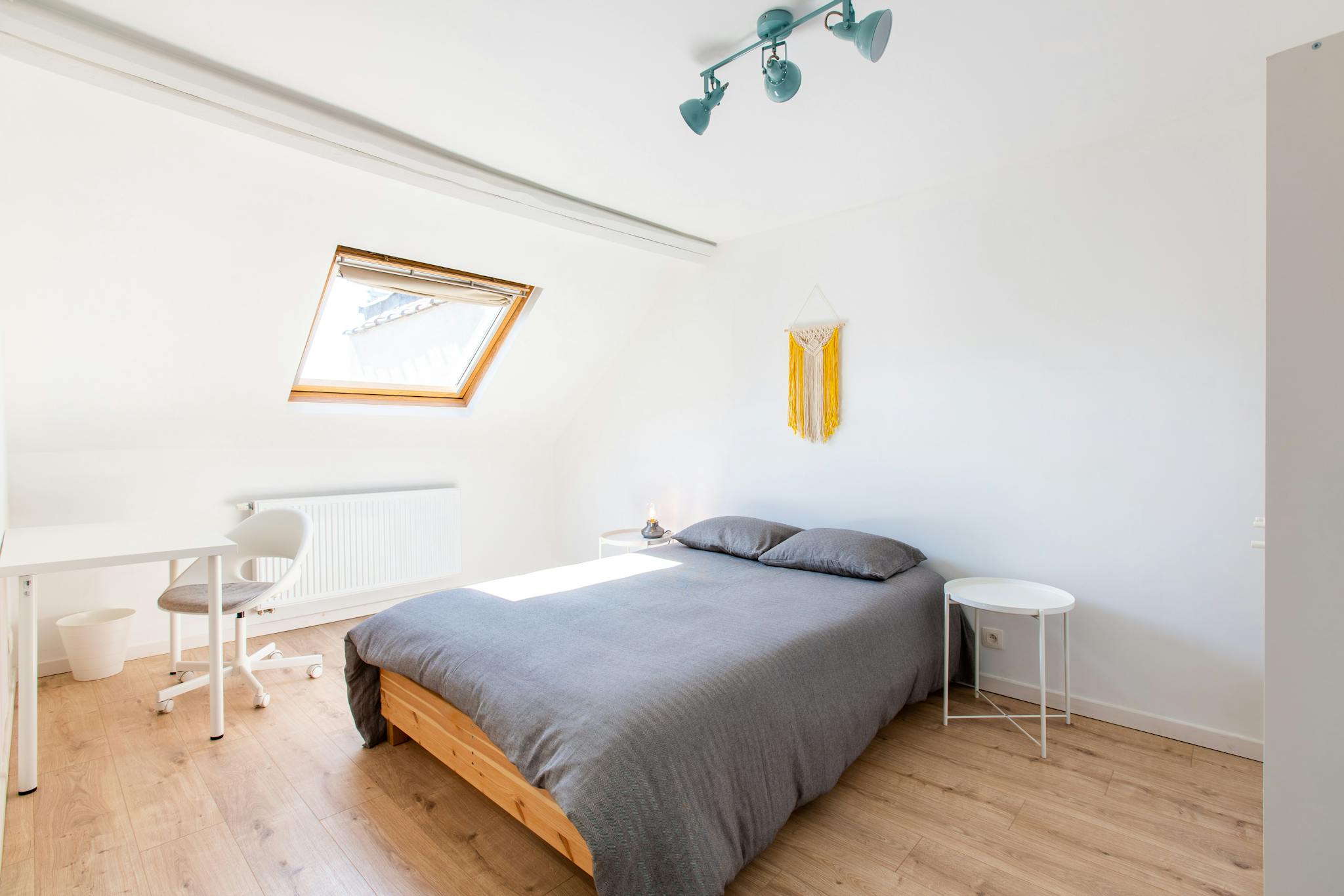 Appartement te  huur in Sint-Jans-Molenbeek 1080 550.00€ 1 slaapkamers 200.00m² - Zoekertje 85050