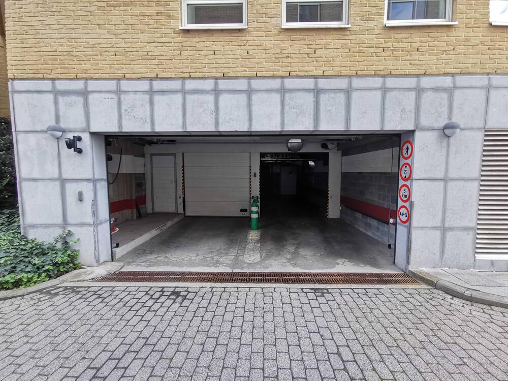 Parking / garage à louer à Auderghem 1160 140.00€ 0 chambres m² - annonce 7325