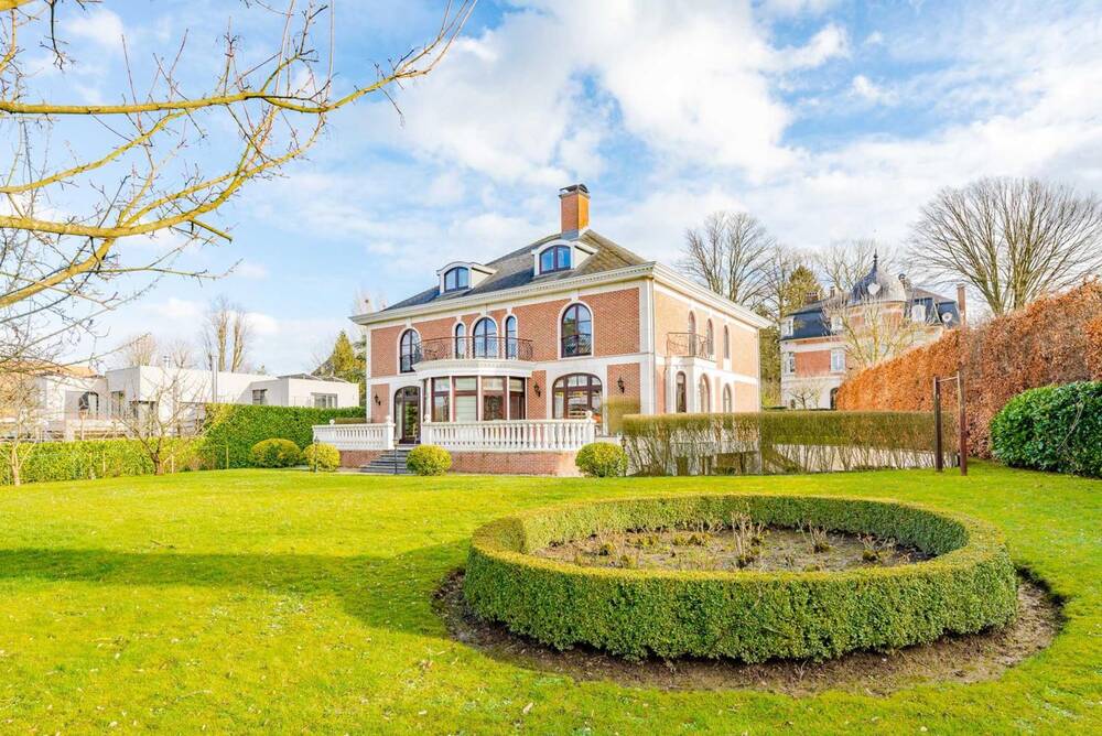 Villa à vendre à Woluwe-Saint-Pierre 1150 3150000.00€ 7 chambres 600.00m² - annonce 8546