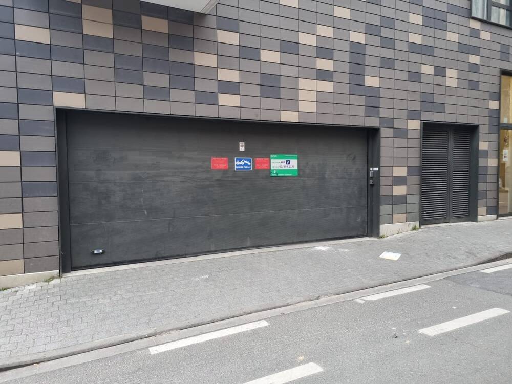 Parking / garage à louer à Molenbeek-Saint-Jean 1080 109.00€ 0 chambres m² - annonce 9248