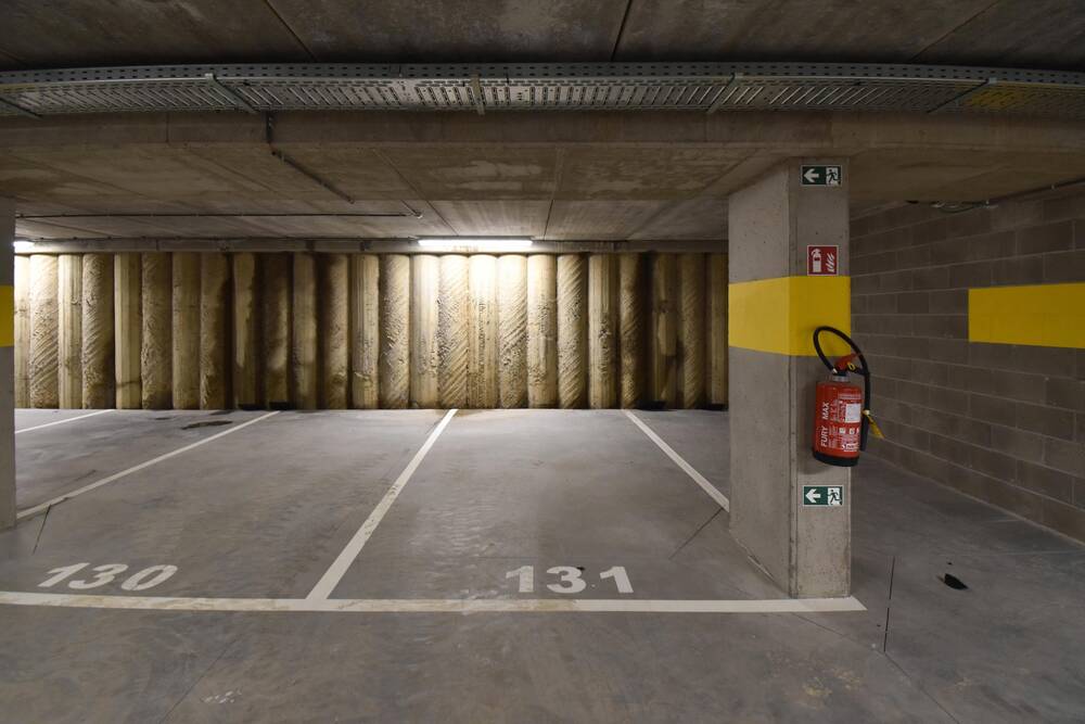 Parking à vendre à Anderlecht 1070 27500.00€  chambres m² - annonce 25654
