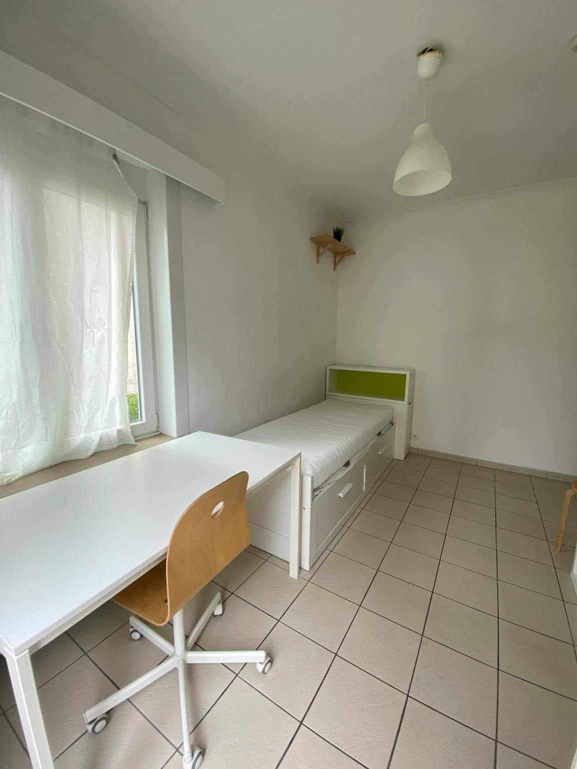 Appartement à louer à Forest 1190 560.00€ 1 chambres m² - annonce 87092