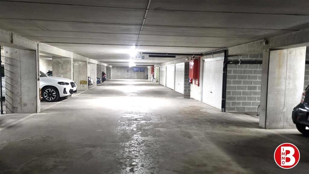 Parking / garage à vendre à Woluwe-Saint-Pierre 1150 125000.00€  chambres m² - annonce 32745