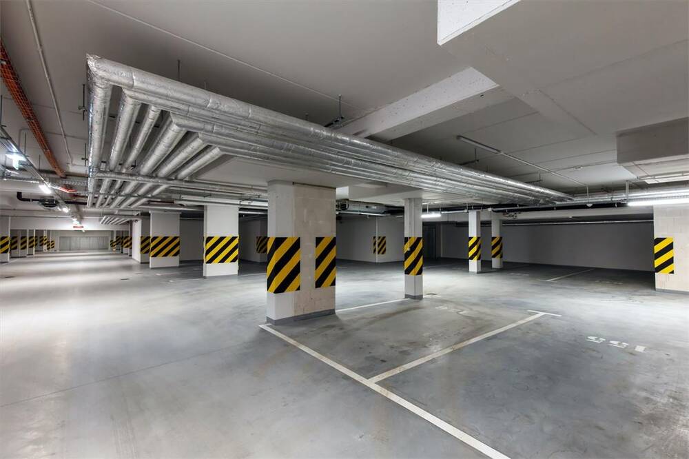 Parking / garage à vendre à Auderghem 1160 32000.00€  chambres m² - annonce 39021