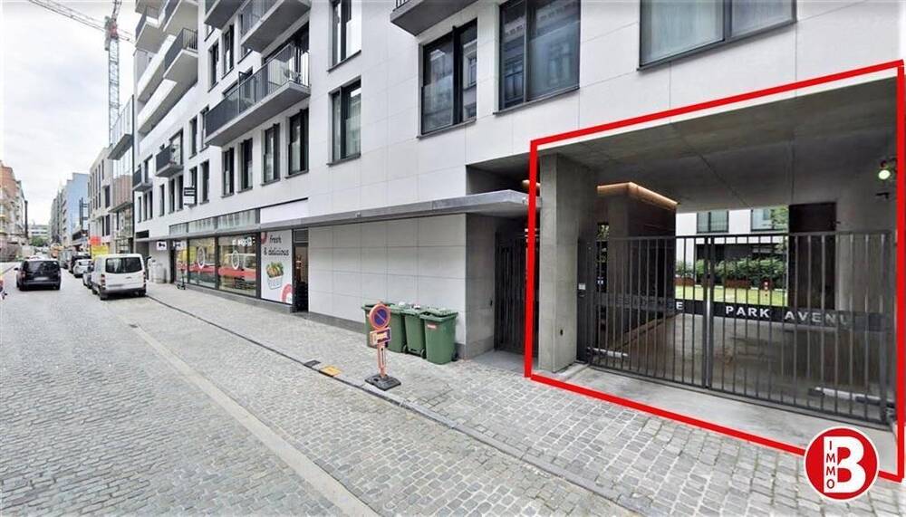 Parking à louer à Bruxelles 1000 280.00€  chambres m² - annonce 40009