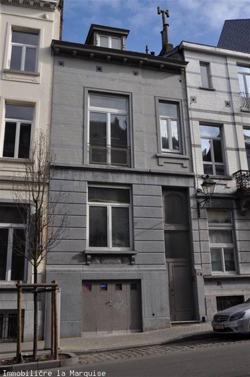 Duplex te  huur in Sint-Gillis 1060 1350.00€ 2 slaapkamers 109.00m² - Zoekertje 45895
