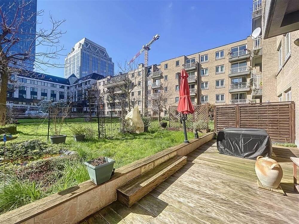 Appartement te  koop in Sint-Joost-ten-Node 1210 365000.00€ 2 slaapkamers 80.00m² - Zoekertje 47067