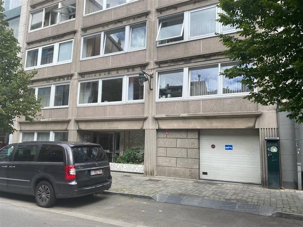 Parking te  koop in Brussel 1000 230000.00€  slaapkamers m² - Zoekertje 49002