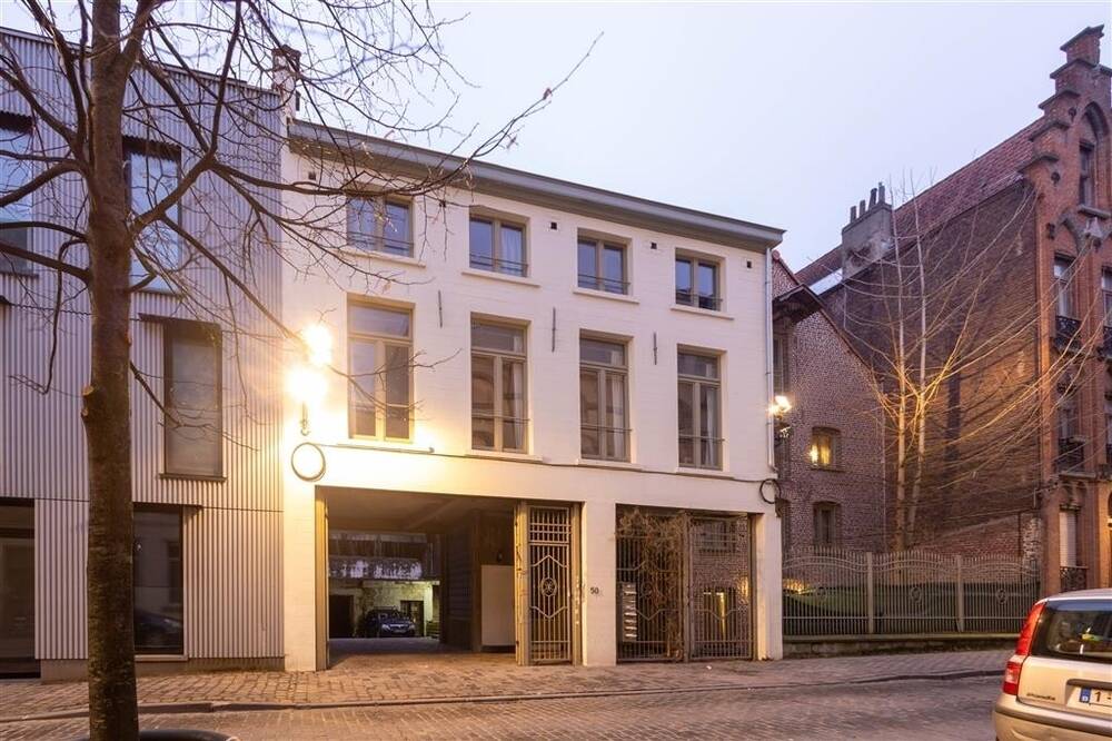Immeuble de rapport - Immeuble à appartement à vendre à Bruxelles 1000 680000.00€ 8 chambres 1042.00m² - annonce 63929