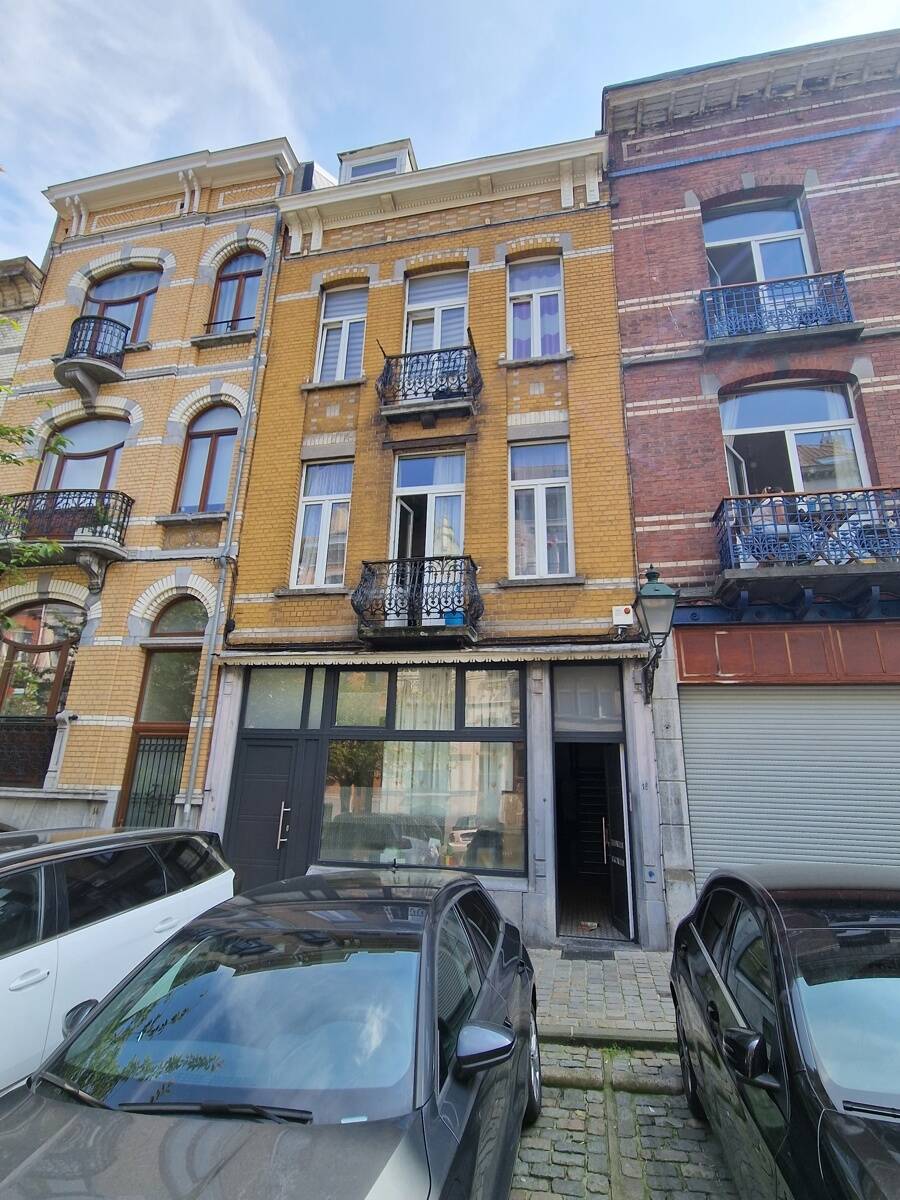 Immeuble mixte à vendre à Etterbeek 1040 650000.00€ 6 chambres 270.00m² - annonce 65180