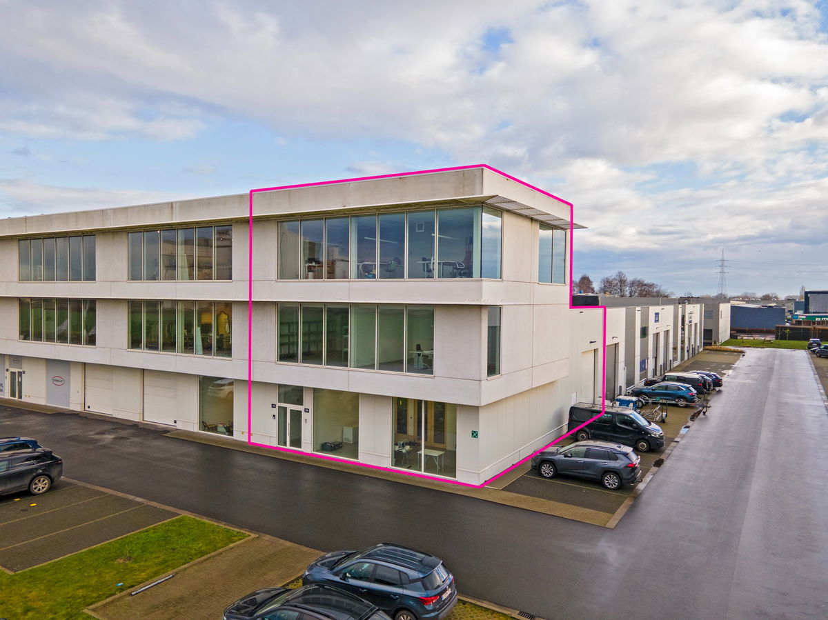 Bâtiment industriel à louer à Aalter 9880 3450.00€  chambres 522.00m² - annonce 279157