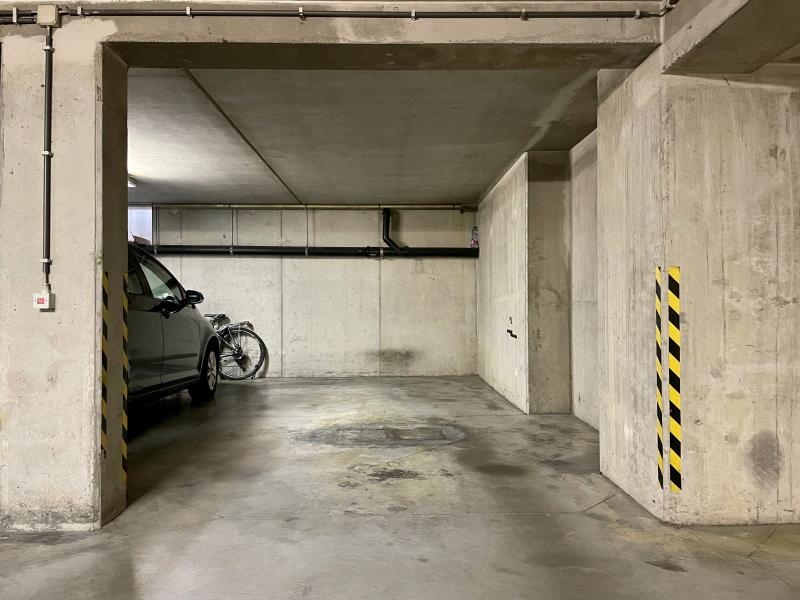 Parking / garage à louer à Uccle 1180 110.00€  chambres m² - annonce 81587