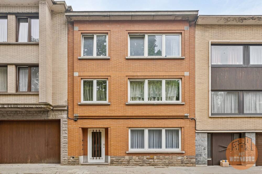 Immeuble mixte à vendre à Anderlecht 1070 629000.00€ 5 chambres 220.00m² - annonce 97178