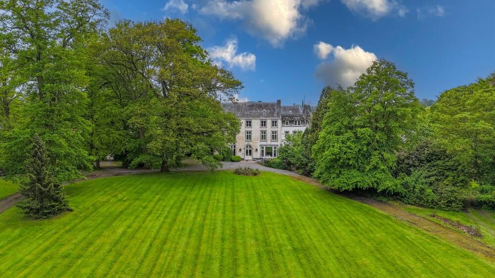 Château à vendre à Xhendremael 4432 999000.00€ 8 chambres 934.15m² - annonce 108379