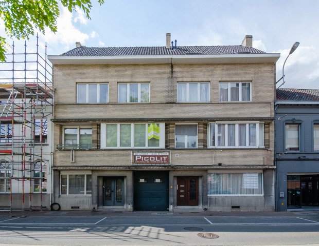 Commerciële ruimte te  koop in Geraardsbergen 9500 499000.00€  slaapkamers 526.00m² - Zoekertje 109730