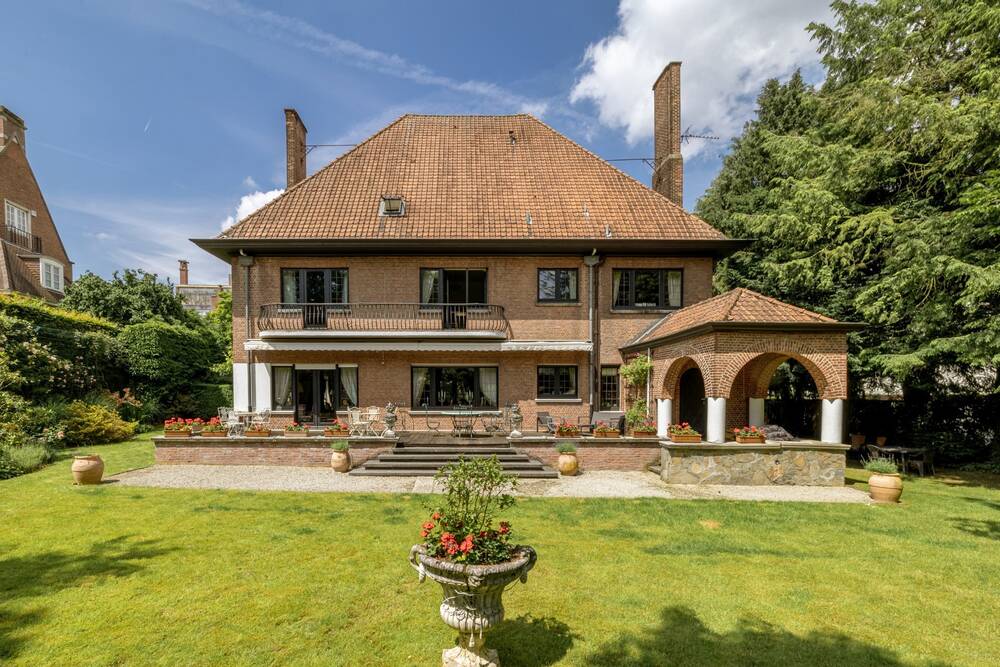 Villa te  koop in Elsene 1050 2250000.00€ 7 slaapkamers 500.00m² - Zoekertje 111499