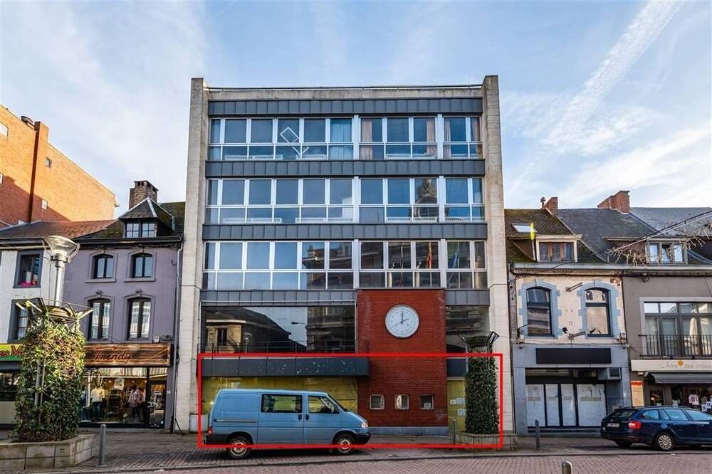 Immeuble de rapport - Immeuble à appartement à louer à Ciney 5590 0.00€  chambres 850.00m² - annonce 113051