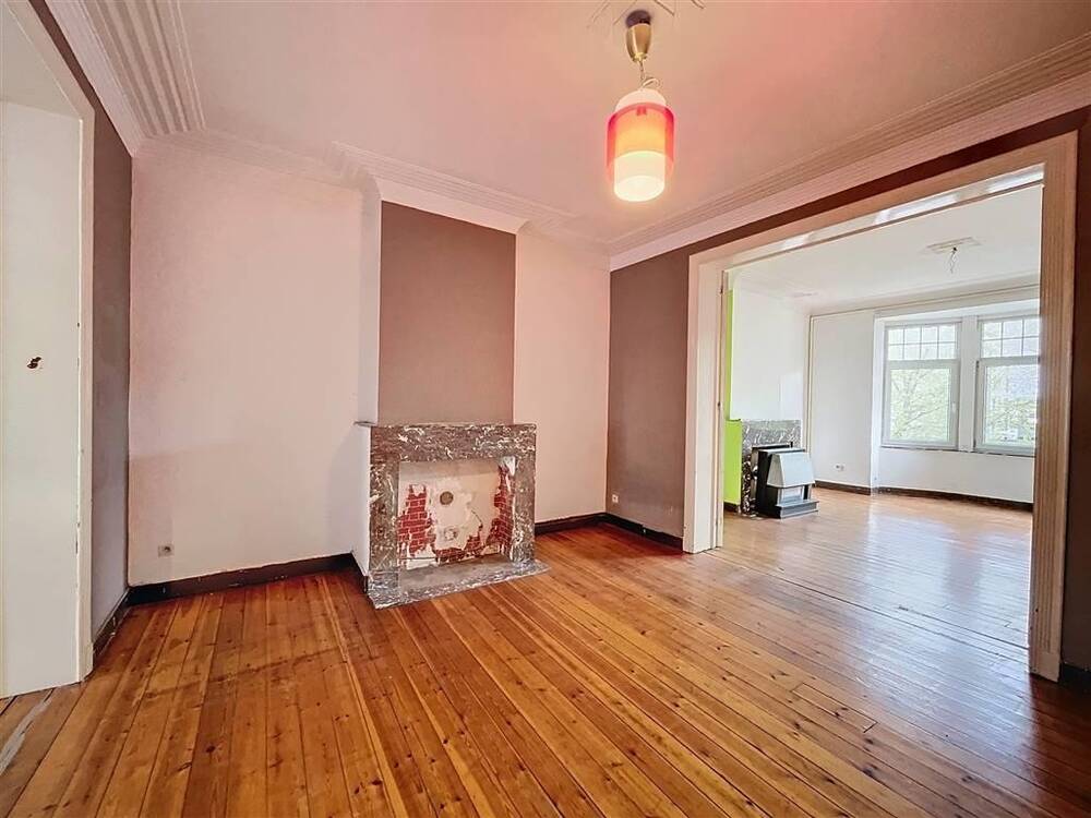 Penthouse te  koop in Schaarbeek 1030 325000.00€ 4 slaapkamers 200.00m² - Zoekertje 132921