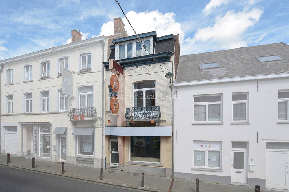Immeuble mixte à vendre à Woluwe-Saint-Pierre 1150 420000.00€ 2 chambres 116.00m² - annonce 140737
