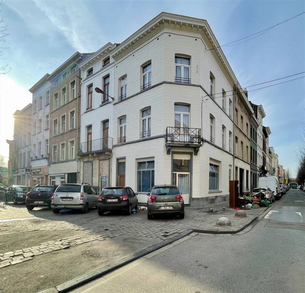 Immeuble de rapport - Immeuble à appartement à vendre à Anderlecht 1070 469000.00€ 2 chambres 250.00m² - annonce 146686