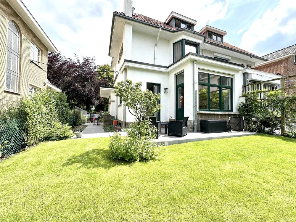 Villa te  huur in Watermaal-Bosvoorde 1170 3100.00€ 4 slaapkamers 166.00m² - Zoekertje 151488