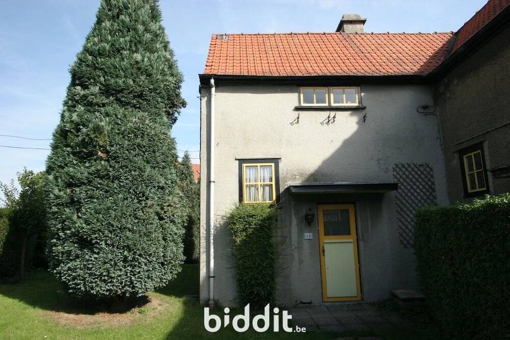 Huis te  koop in Watermaal-Bosvoorde 1170 350000.00€ 2 slaapkamers m² - Zoekertje 152107