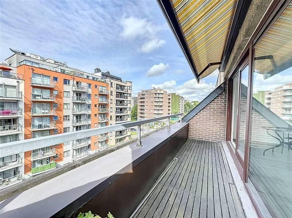 Appartement te  koop in Koekelberg 1081 370000.00€ 3 slaapkamers 110.00m² - Zoekertje 155770