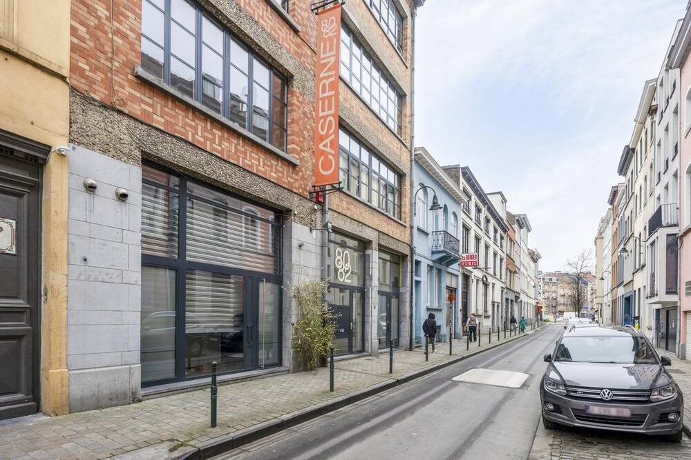 Loft à vendre à Bruxelles 1000 569000.00€ 3 chambres 216.00m² - annonce 157346