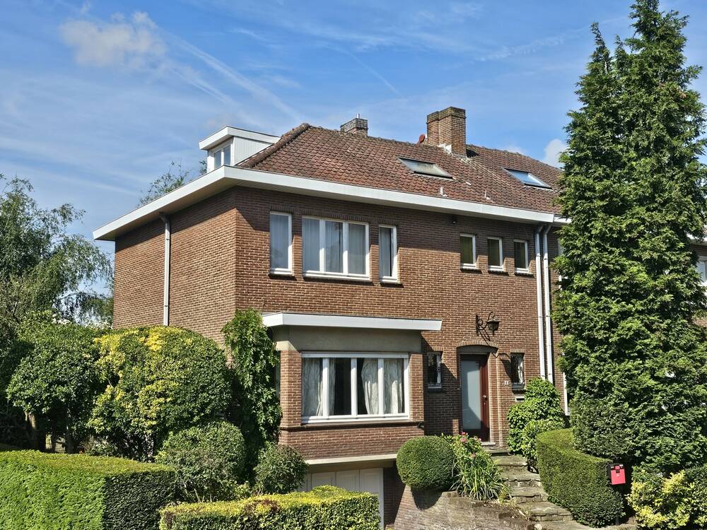 Huis te  koop in Sint-Pieters-Woluwe 1150 745000.00€ 4 slaapkamers 150.00m² - Zoekertje 159070