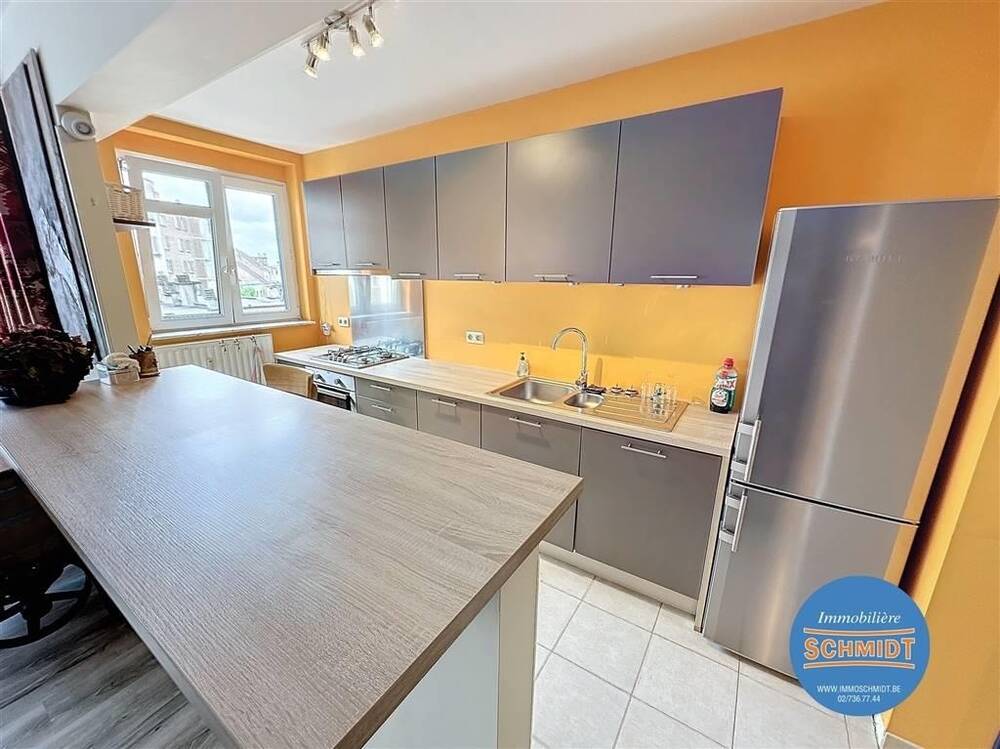 Appartement te  koop in Etterbeek 1040 360000.00€ 2 slaapkamers 95.00m² - Zoekertje 158446
