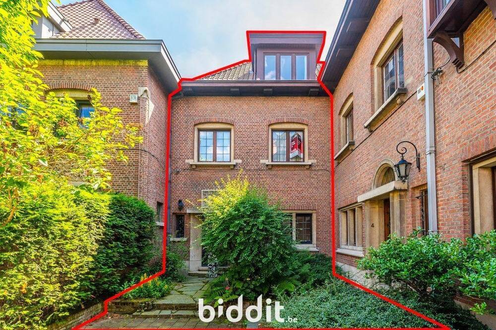 Huis te  koop in Sint-Lambrechts-Woluwe 1200 410000.00€ 2 slaapkamers m² - Zoekertje 159618