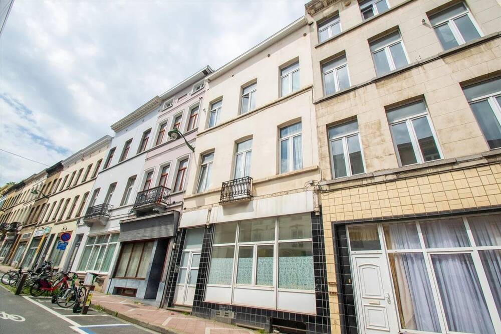 Immeuble de rapport - Immeuble à appartement à vendre à Ixelles 1050 850000.00€ 0 chambres 445.00m² - annonce 159367