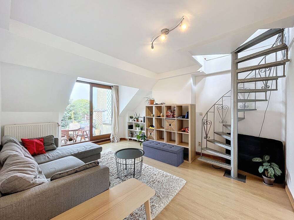 Appartement te  koop in Sint-Gillis 1060 275000.00€ 1 slaapkamers 65.00m² - Zoekertje 162662
