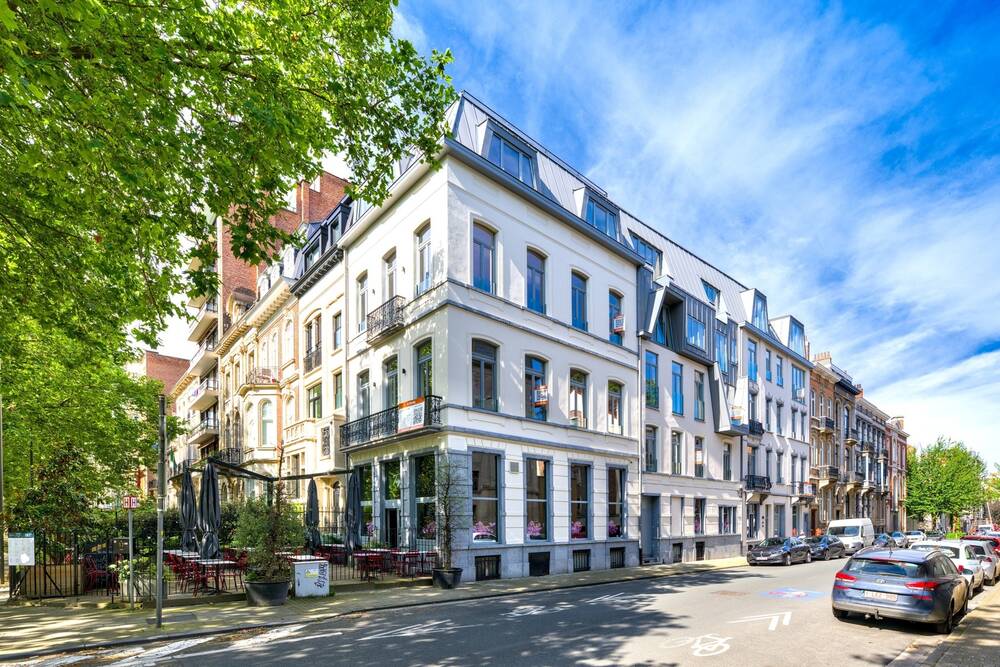 Appartement te  koop in Etterbeek 1040 795000.00€ 3 slaapkamers 155.00m² - Zoekertje 163841