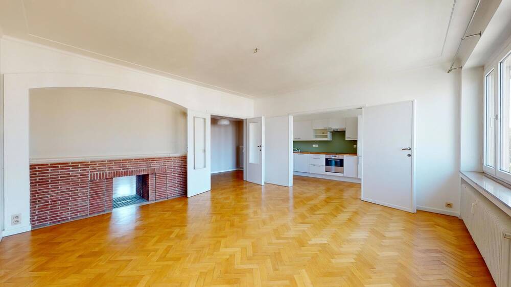 Appartement te  koop in Sint-Lambrechts-Woluwe 1200 370000.00€ 2 slaapkamers 98.00m² - Zoekertje 165429
