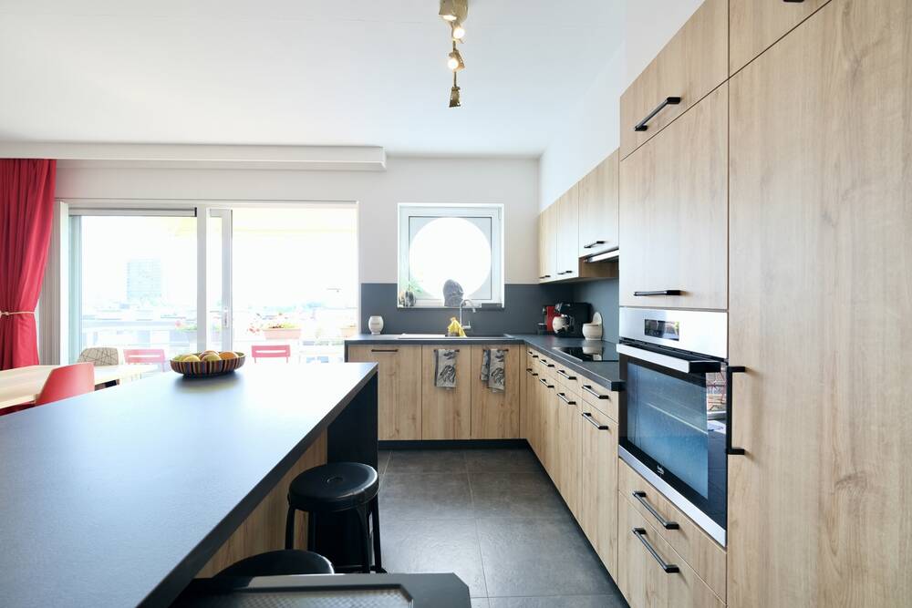 Appartement te  koop in Sint-Jans-Molenbeek 1080 259000.00€ 2 slaapkamers 83.00m² - Zoekertje 165423