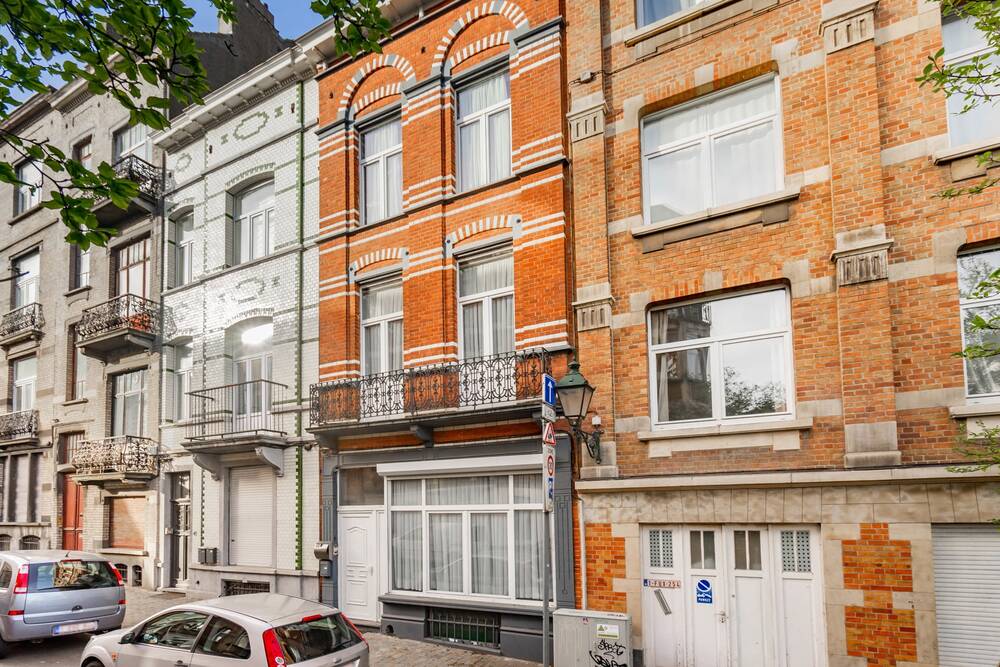 Appartement te  koop in Etterbeek 1040 165000.00€ 1 slaapkamers 78.00m² - Zoekertje 166202
