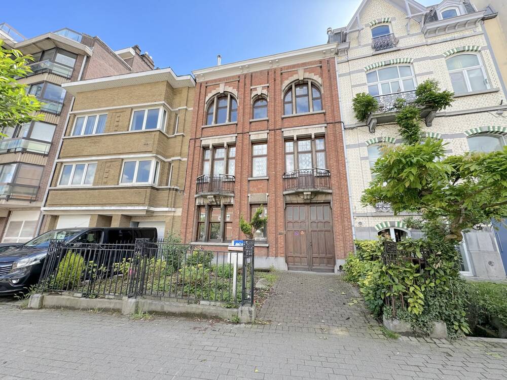 Maison à vendre à Woluwe-Saint-Lambert 1200 725000.00€ 6 chambres 485.00m² - annonce 166990