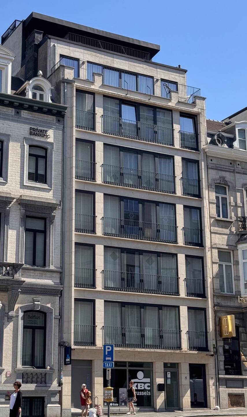 Immeuble mixte à  à Bruxelles 1000 6500000.00€ 5 chambres 966.00m² - annonce 168570