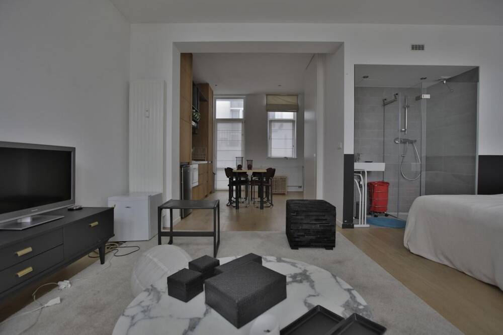 Appartement te  huur in Elsene 1050 1050.00€ 1 slaapkamers 50.00m² - Zoekertje 168612