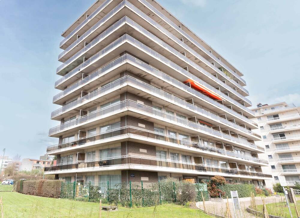 Appartement te  koop in Sint-Jans-Molenbeek 1080 225000.00€ 2 slaapkamers 85.00m² - Zoekertje 169103
