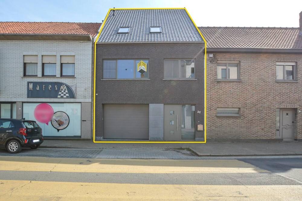 Huis te  huur in Oudenburg 8460 990.00€ 2 slaapkamers m² - Zoekertje 168674