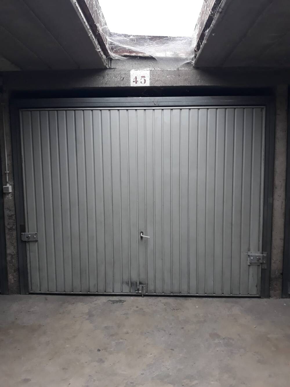 Parking & garage te  koop in Luik 4000 30000.00€  slaapkamers m² - Zoekertje 168494