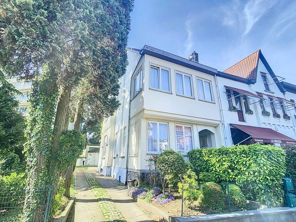 Appartement te  huur in Sint-Pieters-Woluwe 1150 1550.00€ 3 slaapkamers 124.00m² - Zoekertje 169183