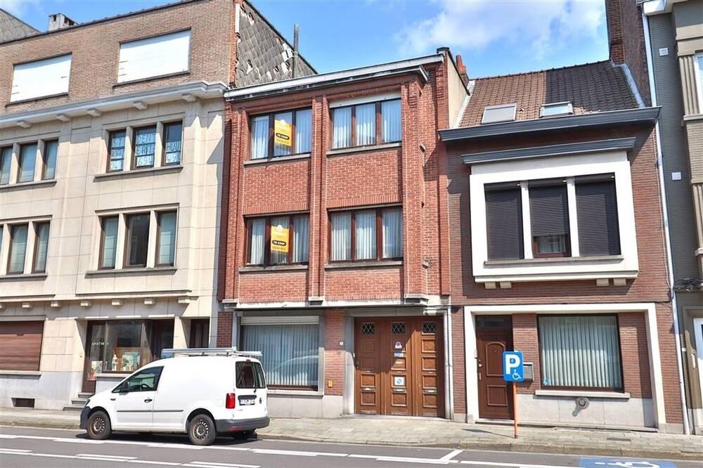 Appartementsgebouw te  koop in Kortrijk 8500 380000.00€ 3 slaapkamers 220.00m² - Zoekertje 169194