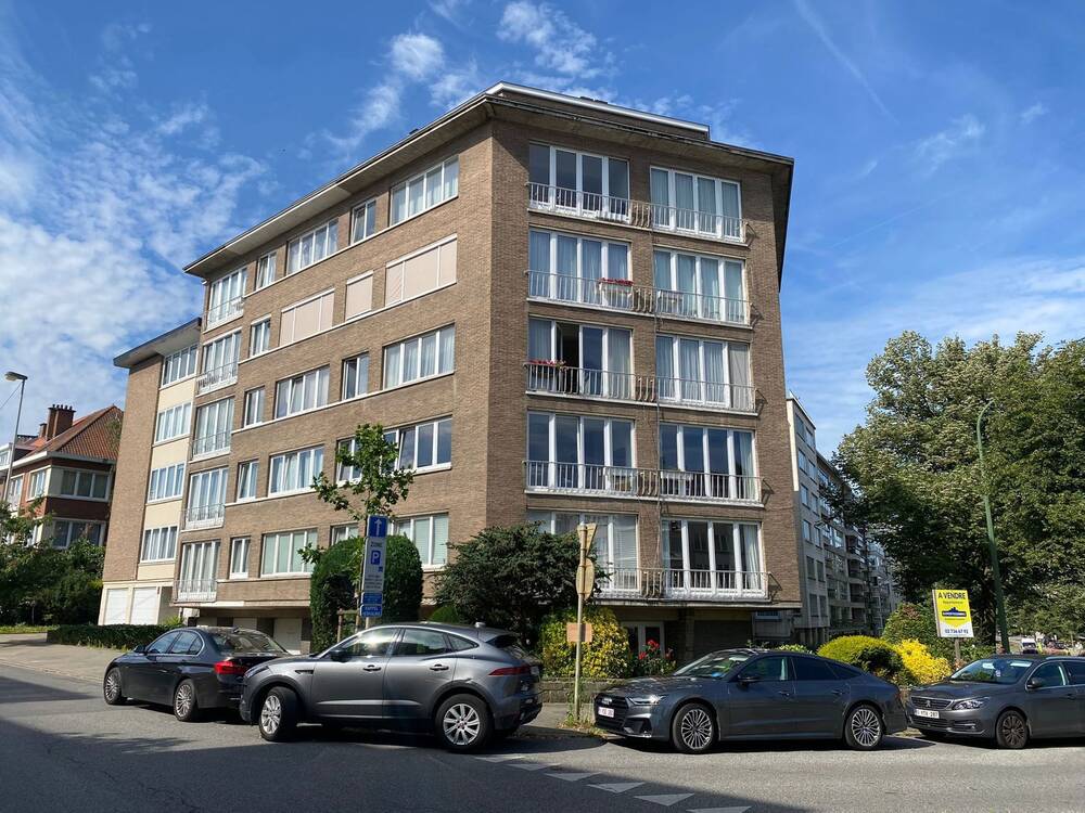 Appartement te  koop in Sint-Lambrechts-Woluwe 1200 330000.00€ 2 slaapkamers 80.00m² - Zoekertje 169032
