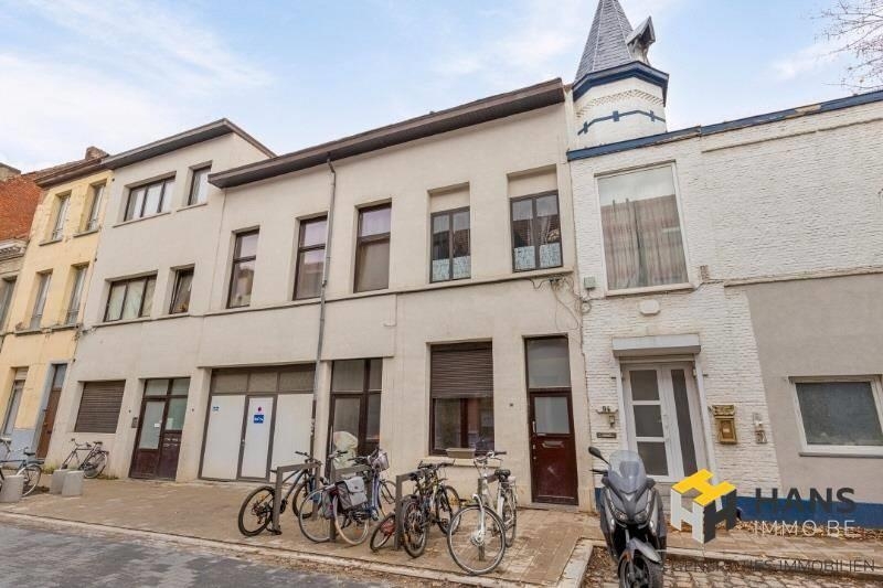 Immeuble de rapport - Immeuble à appartement à vendre à Borgerhout 2140 259000.00€ 3 chambres 135.00m² - annonce 168901